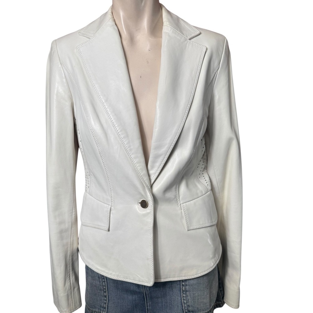 Per Se Y2K white Leather Blazer Size 2